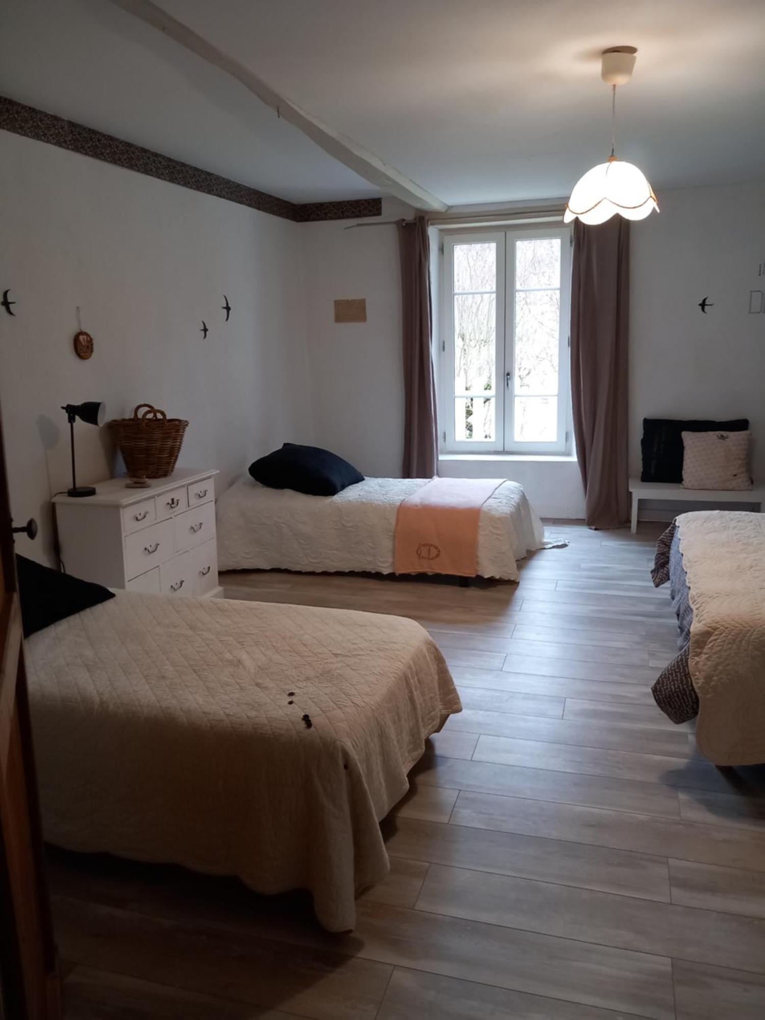 Les Tilleuls Saint-Jean-d'Avelanne Dış mekan fotoğraf